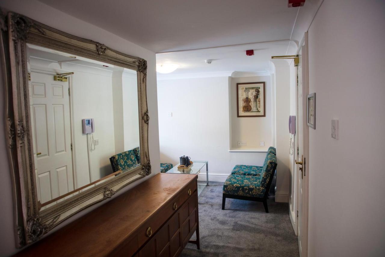 The Charlton Boutique Hotel كيلتنهام المظهر الخارجي الصورة